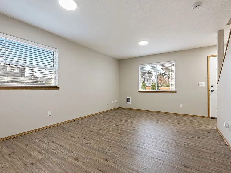 2338 SE 89th Ave #A — Photo 3