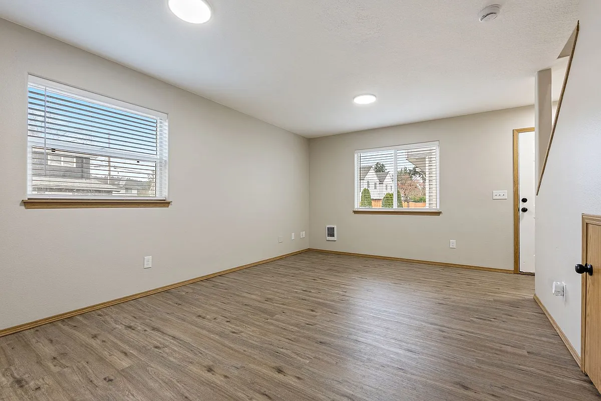 Building Photo - 2338 SE 89th Ave #A