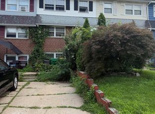 38 Oakmont Dr, New Castle, DE 19720