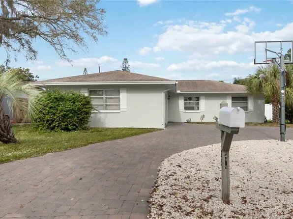 4925 Silk Oak Dr, Sarasota, FL 34232