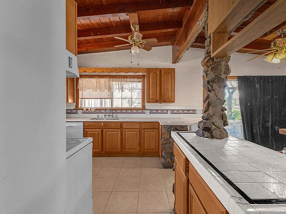 5th image of 81975 Dillon Rd