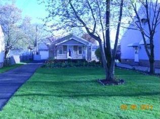 4907 Yorkshire Rd, Parma, OH 44134