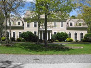 615 Lost Pine Way, Absecon, NJ 08205