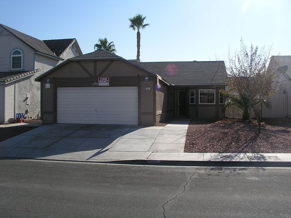 FRONT HOUSE