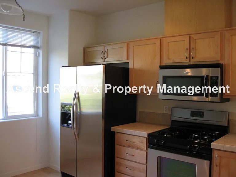 15330 SW Mallard Dr #103 — Photo 4