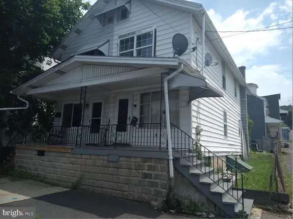 634 E 4th St, Mount Carmel, PA 17851