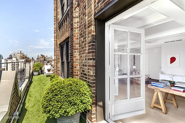 Sold by Corcoran | media 42