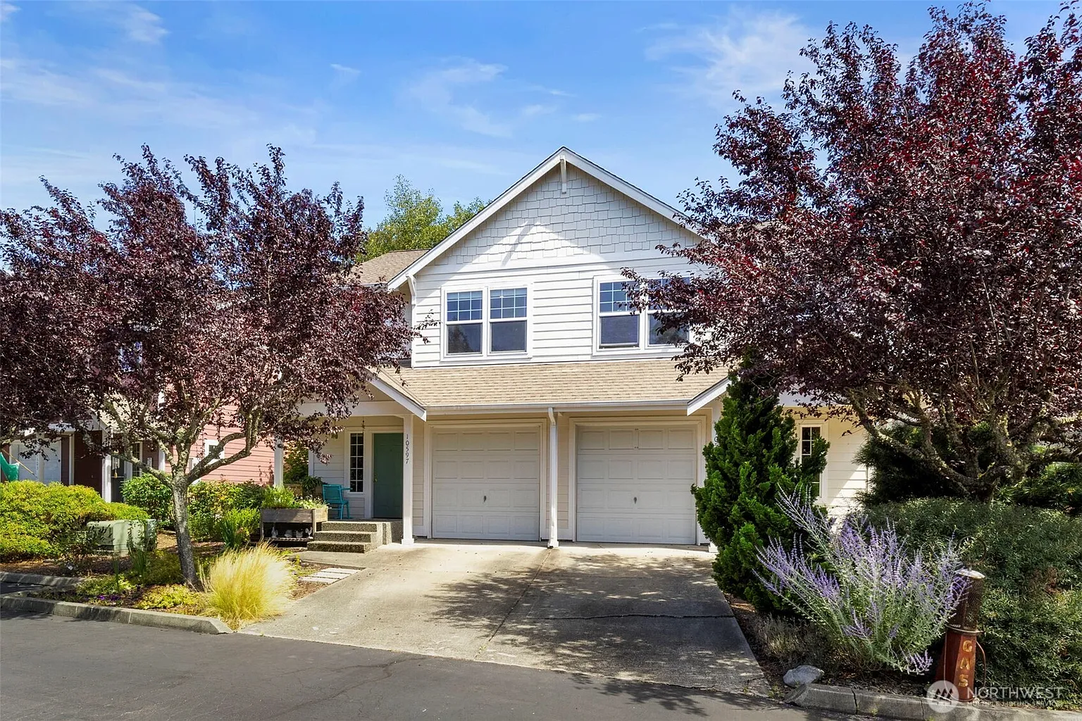 10597 NE Kingston Meadows Circle photo 1