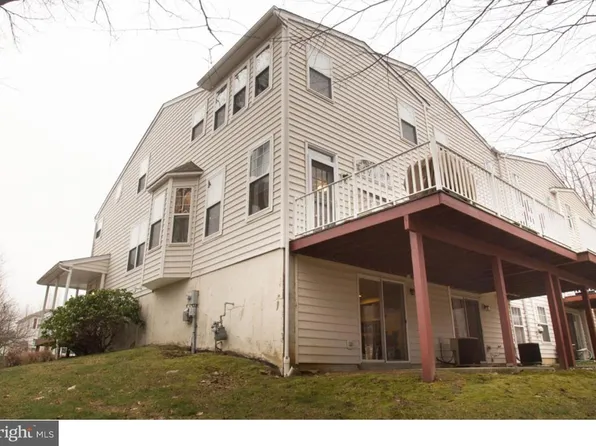 110 Forge Ct, Malvern, PA 19355