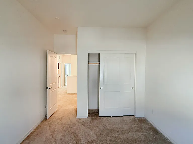 7100 Montecito Ln — Photo 12