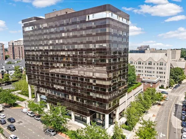 127 Greyrock Place APT 1005, Stamford, CT 06901