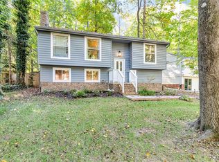 13203 Gate Post Ct, Midlothian, VA 23112
