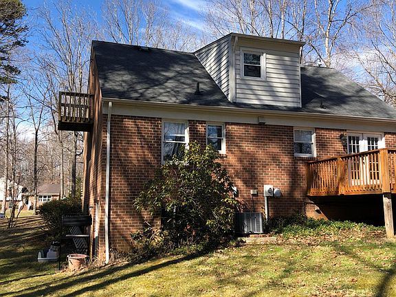 2nd image of 312 Valleywood Dr