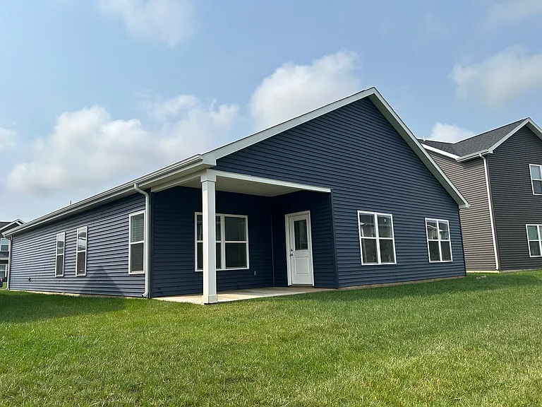 2078 Glastonbury Row — Photo 4