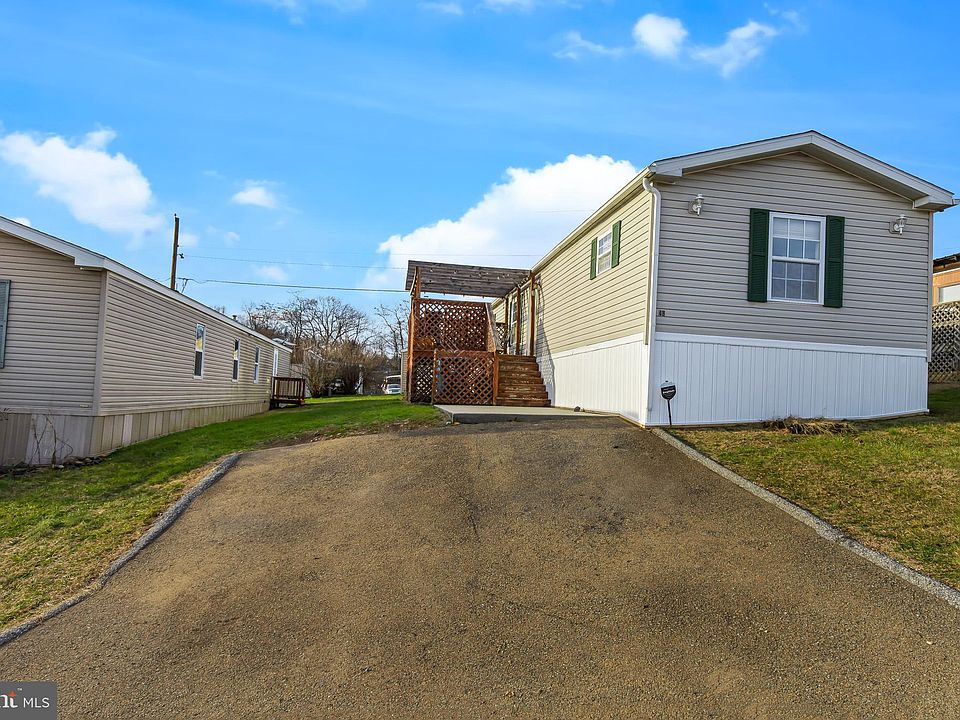 1st image of 48 Park Ln