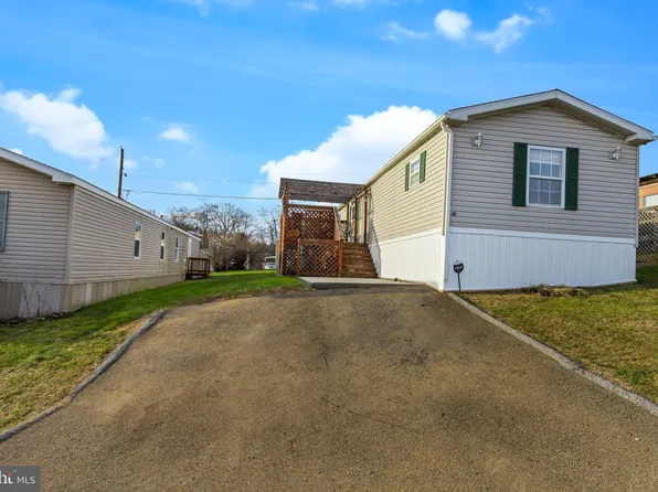48 Park Ln, Holtwood, PA 17532