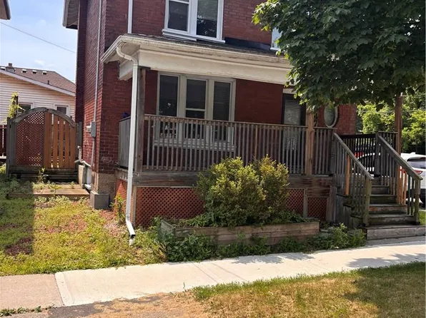 47 Grey St, Brantford, ON N3T 2T1