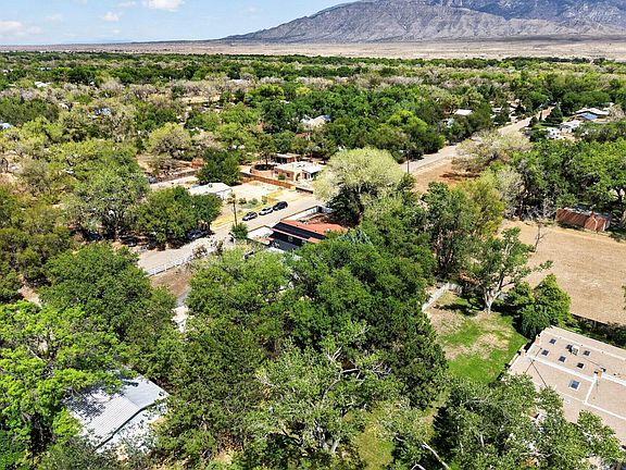2nd image of 432 Mockingbird Ln