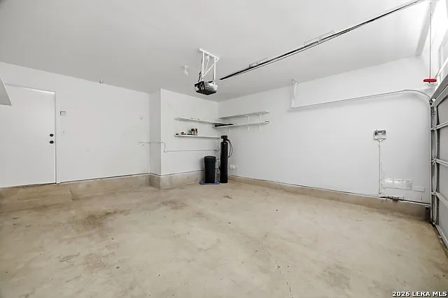 2254 Indian Meadows Dr — Photo 29