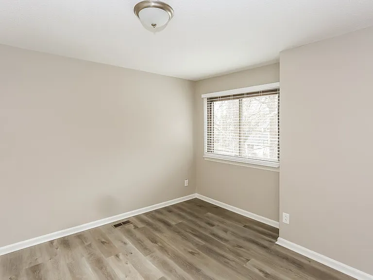 3125 Windbluff Dr — Photo 16