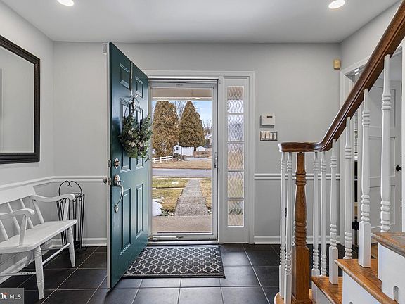 4th image of 463 Foulke Ln