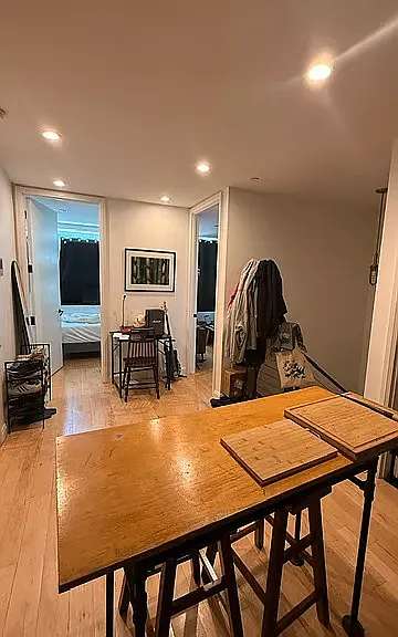 1814 Gates Ave #1A — Photo 3