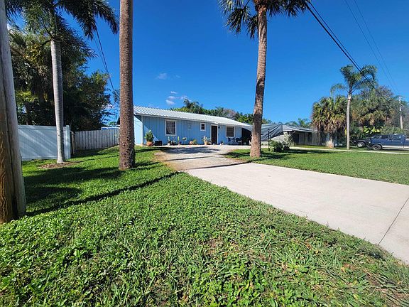 3rd image of 6105 Cassia Drive