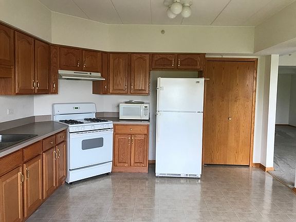 4th image of 11911 Windemere Ct APT 304