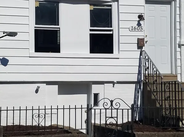 1605 S 28th St, Philadelphia, PA 19145