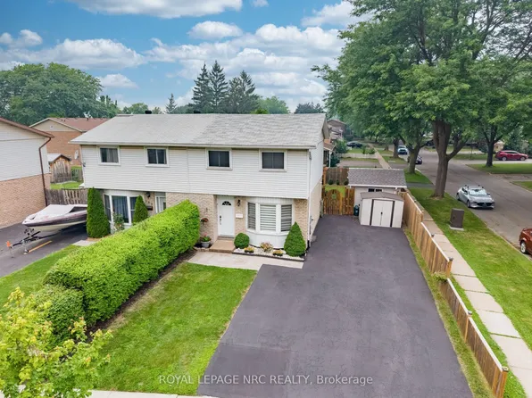 105 Ventura Dr, Saint Catharines, ON L2R 7H3