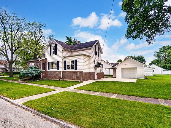 3rd image of 309 W 4th St