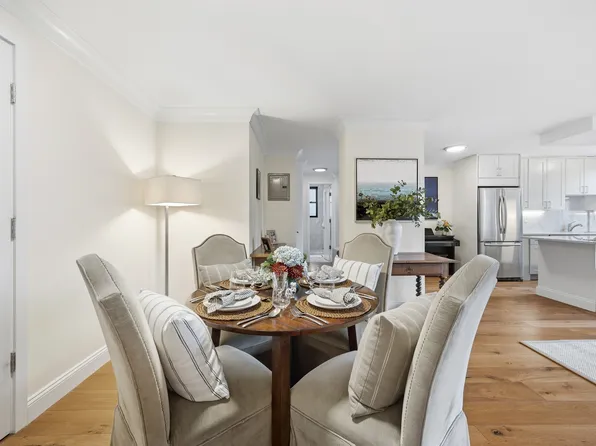 61 Jane Street image 3 of 15