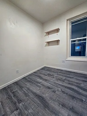 Bedroom, photo 2