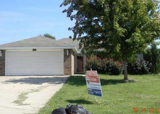 1st image of 410 Township Dr
