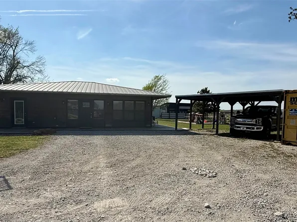 17515 Harreld Rd, Beggs, OK 74421