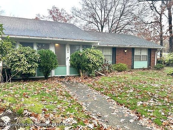 3rd image of 146D Farrington Court #1004