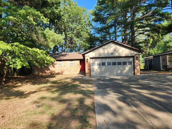 3472 N Northwood Ave, Fayetteville, AR 72704