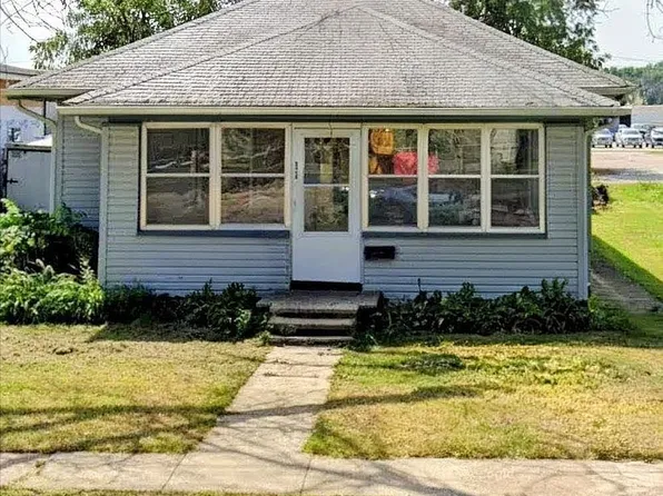 1811 3rd Ave S, Denison, IA 51442