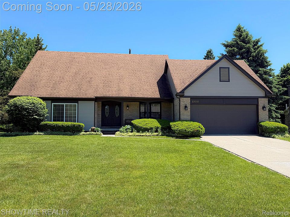 1st image of 23010 Willowbrook Dr