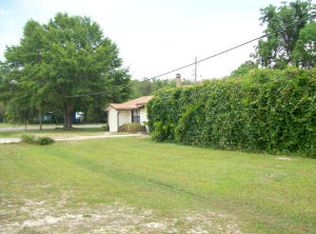 40 3rd St, Shalimar, FL 32579
