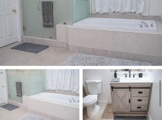 17900 Gridley Rd, Artesia, CA 90701