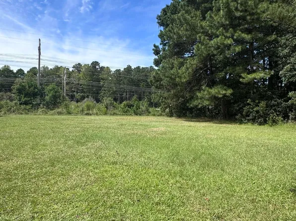 112 Landerhill Ln, Moncks Corner, SC 29461