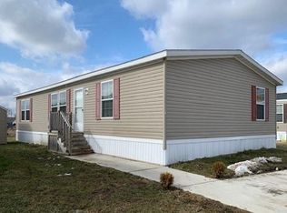 25210 Oxford St, Woodhaven, MI