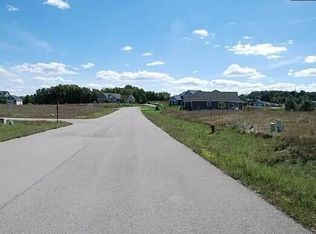 657 Madeira Dr, Traverse City, MI