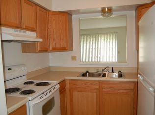 4312 Wild Turkey Dr APT B, Anderson, IN 46013