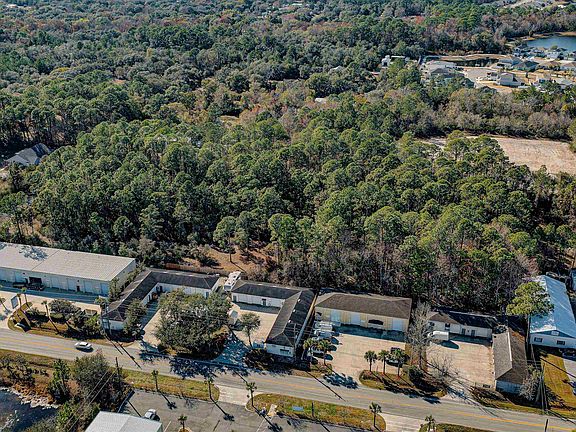 4th image of 724 Cypress Rd