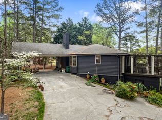 8711 Smith James Rd, Snellville, GA 30039