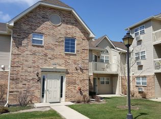 1490 Spring Brook Ct UNIT 1G, Round Lake Beach, IL 60073