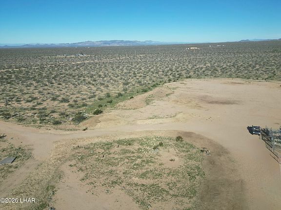 2nd image of 18206 S Gene Autry Rd