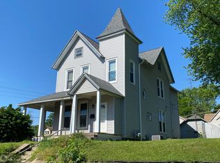 219 S Marshall St, Burlington, IA 52601